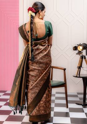 peach silk blend banarasi saree with unstitched blouse piece 2