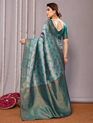 rama green silk blend banarasi saree with unstitched blouse piece 4