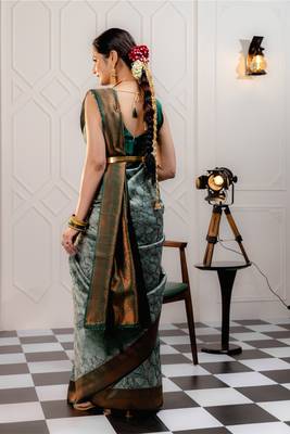pista silk blend banarasi saree with unstitched blouse piece 2