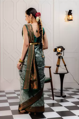 pista silk blend banarasi saree with unstitched blouse piece