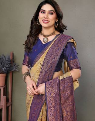 cream neavyblue silk blend banarasi saree with unstitched blouse piece 4