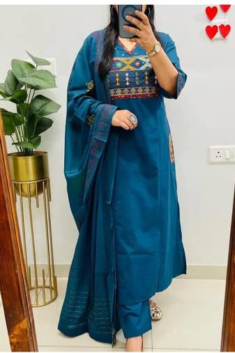 Floral embroidered v neck pure cotton kurta trouser & dupatta set