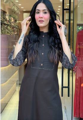 Floral embroidered round neck  cotton kurta & trouser set 4