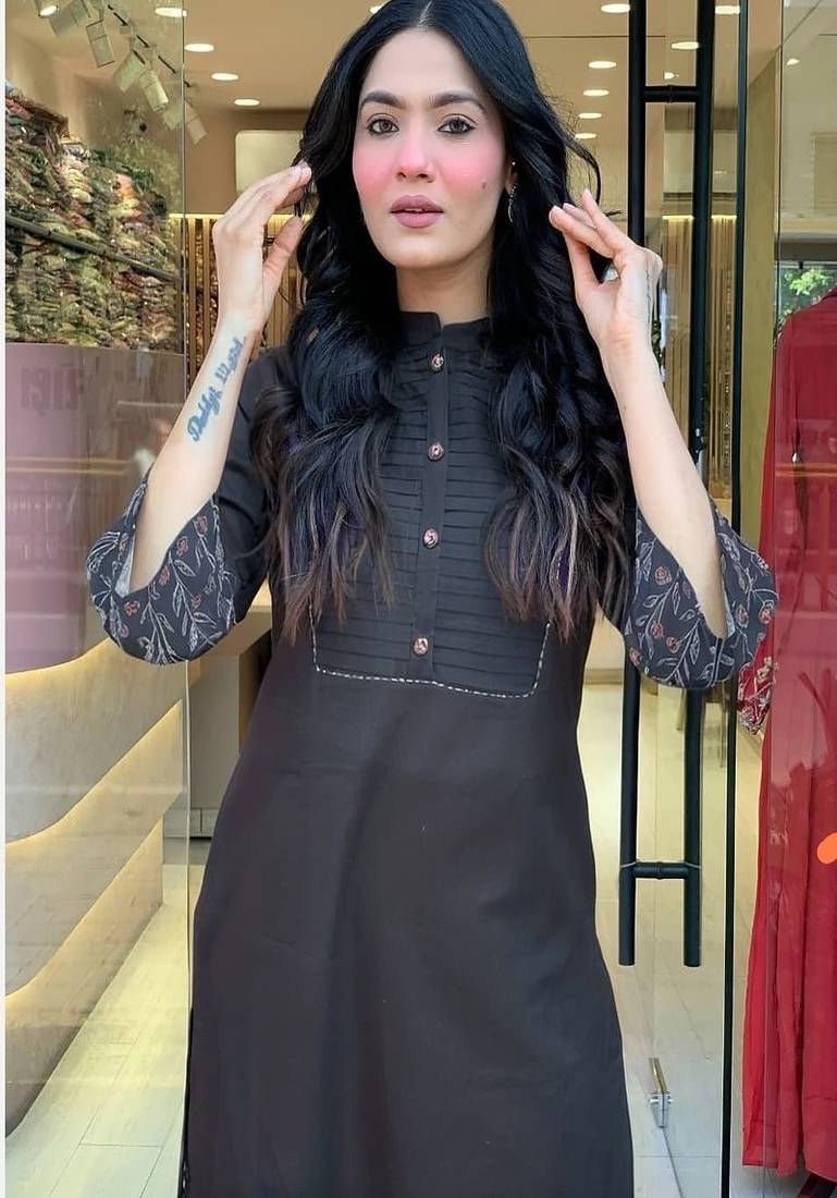 Floral embroidered round neck pure cotton kurta & trouser set