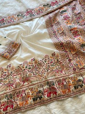 White plain silk silk-sarees saree with blouse 1