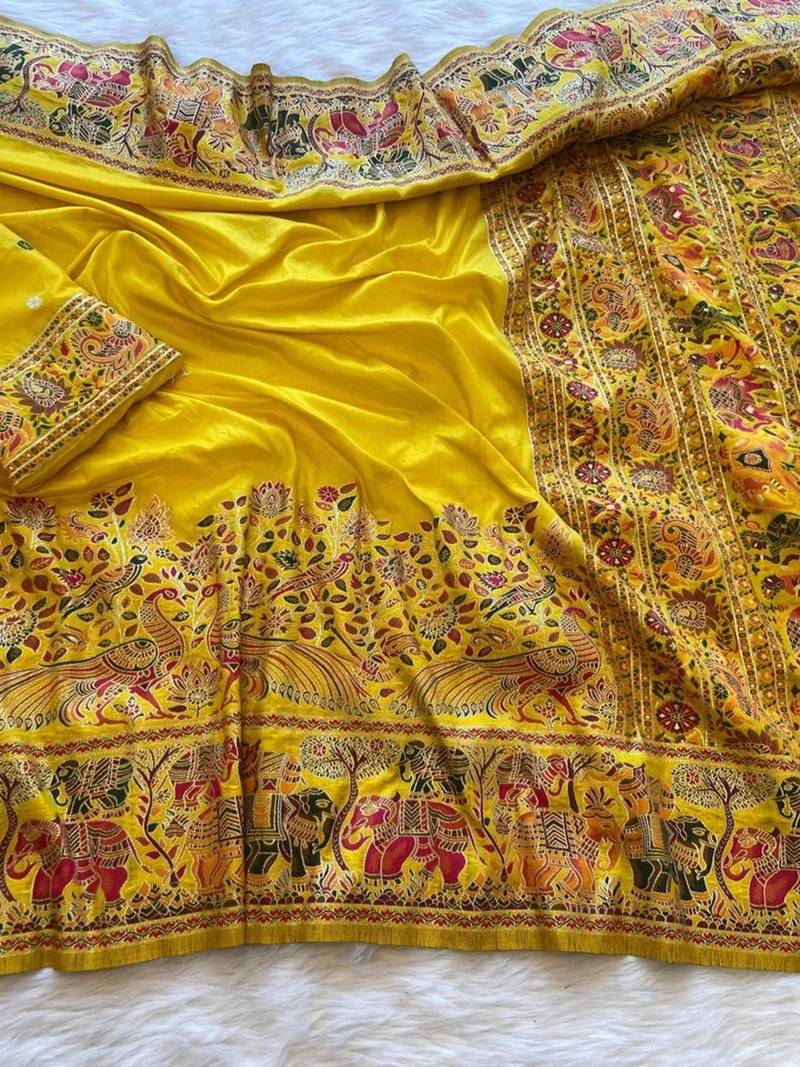 Yellow plain silk silk-sarees saree with blouse