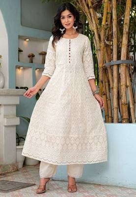 Floral embroidered u neck  cotton kurta trouser & dupatta set 2