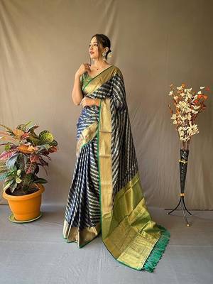 Navy blue plain silk blend silk-blend-sarees saree with blouse 1
