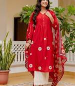 Floral embroidered v neck pure cotton kurta trouser & dupatta set