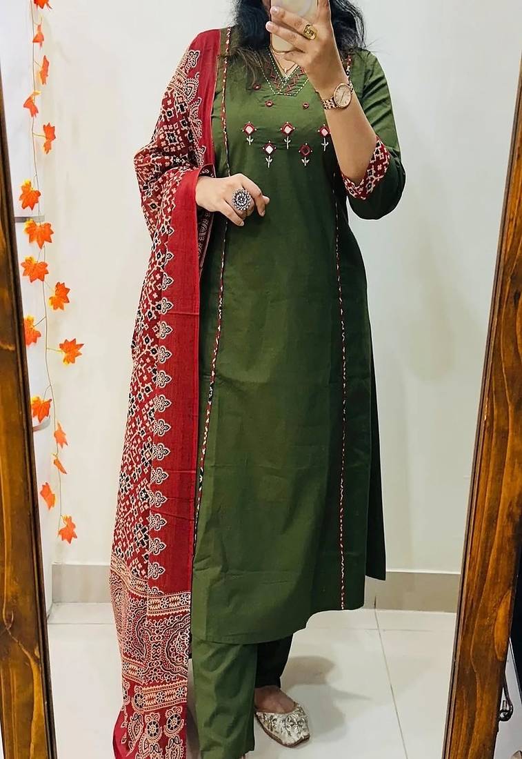 Floral embroidered v neck pure cotton kurta trouser & dupatta set