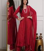 Floral embroidered v neck pure cotton kurta trouser & dupatta set
