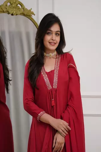 Floral embroidered v neck  cotton kurta trouser & dupatta set