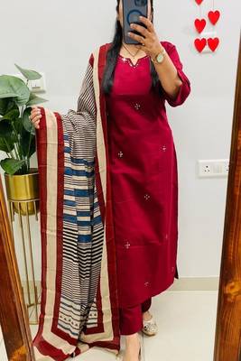 Floral embroidered u neck  cotton kurta trouser & dupatta set 3