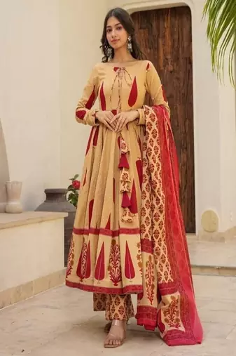 Floral printed boat neck pure cotton kurta trouser & dupatta set