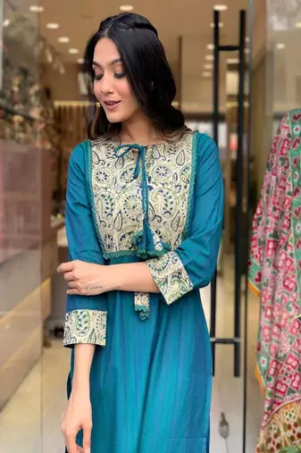 Floral embroidered round neck  cotton kurta & trouser set