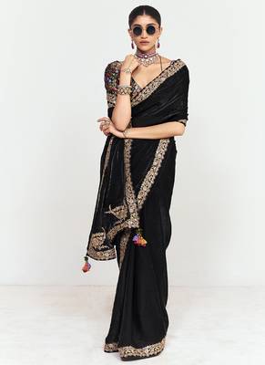Black fancy beautified with sequins dhaga thread embroidered work saree 2
