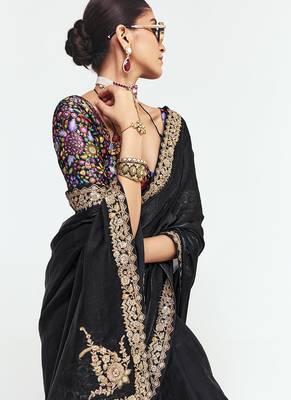 Black fancy beautified with sequins dhaga thread embroidered work saree 5