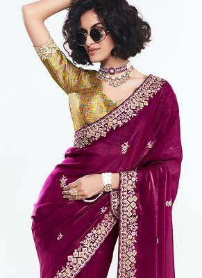 Maroon fancy beautified with sequins dhaga thread embroidered work saree 2