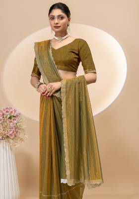 Gold twill net saree with siroski work and blouse 5