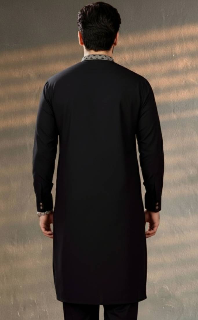 Black embroidered cotton kurta