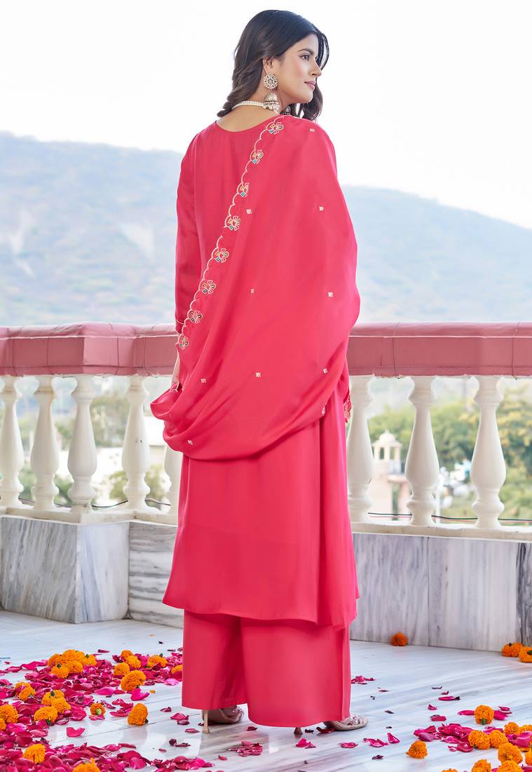 Women Floral Embroidered Empire Thread Work Dhabu Cotton Kurta Pant With Dupatta