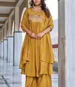 Women Floral Embroidered Empire Thread Work Dhabu Cotton Kurta Pant With Dupatta