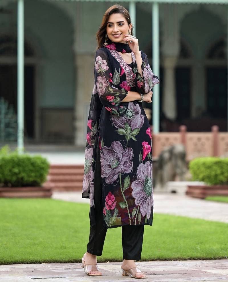 Women’s georgette floral embroidered v-neck black kurta pant set with printed dupatta