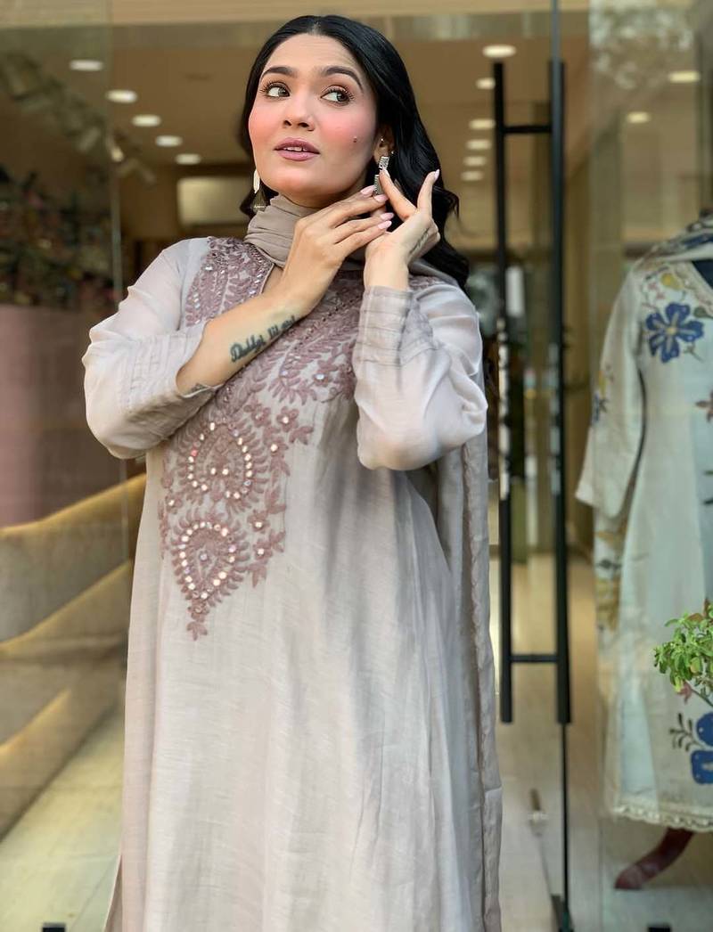 Women’s muslin cotton mirror embroidered grey anarkali kurta pant set with printed dupatta