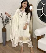Women’s viscose silk embroidered off white kurta pant set with chanderi dupatta