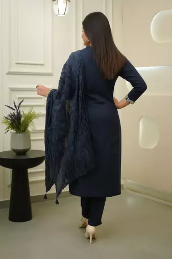 Women   s rayon silk embroidered navy blue kurta pant set with chanderi dupatta