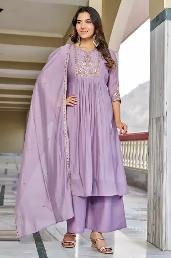 Women  Embroidered  Thread Work Mull Chanderi  Kurta with Palazzo & With Dupatta