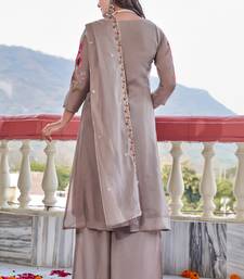 Women  Embroidered  Thread Work Mull Chanderi  Kurta with Palazzo & With Dupatta