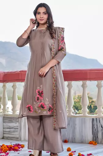 Women  Embroidered  Thread Work Mull Chanderi  Kurta with Palazzo & With Dupatta
