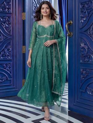 Outstanding Green Sequins Silk Wedding Wear Gown With Dupatta 2