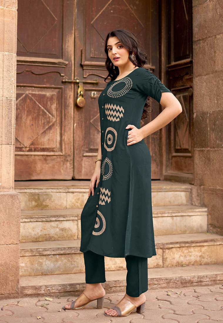Women Ethnic Motifs Printed  Kurta with Trouser