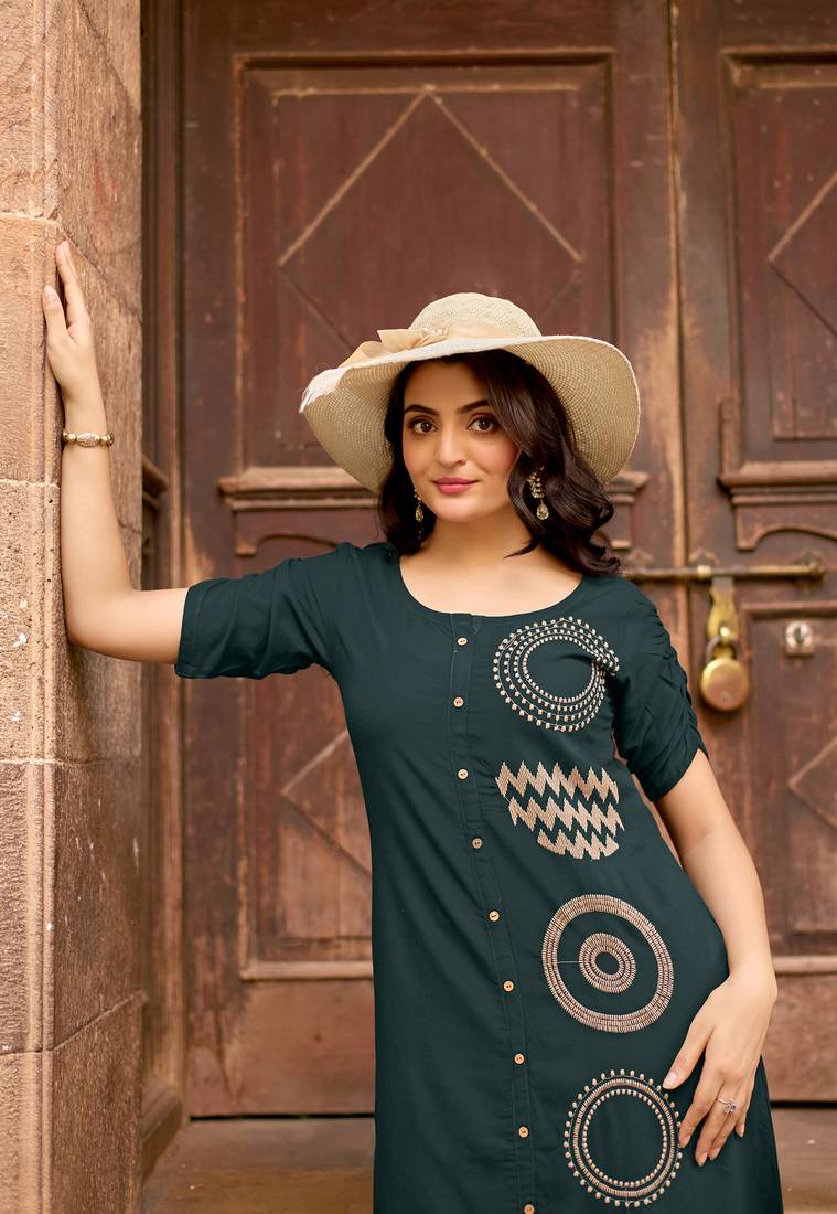 Women Ethnic Motifs Printed  Kurta with Trouser
