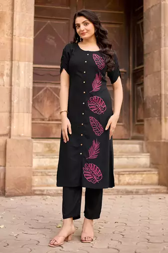 Women Ethnic Motifs Printed  Kurta with Trouser