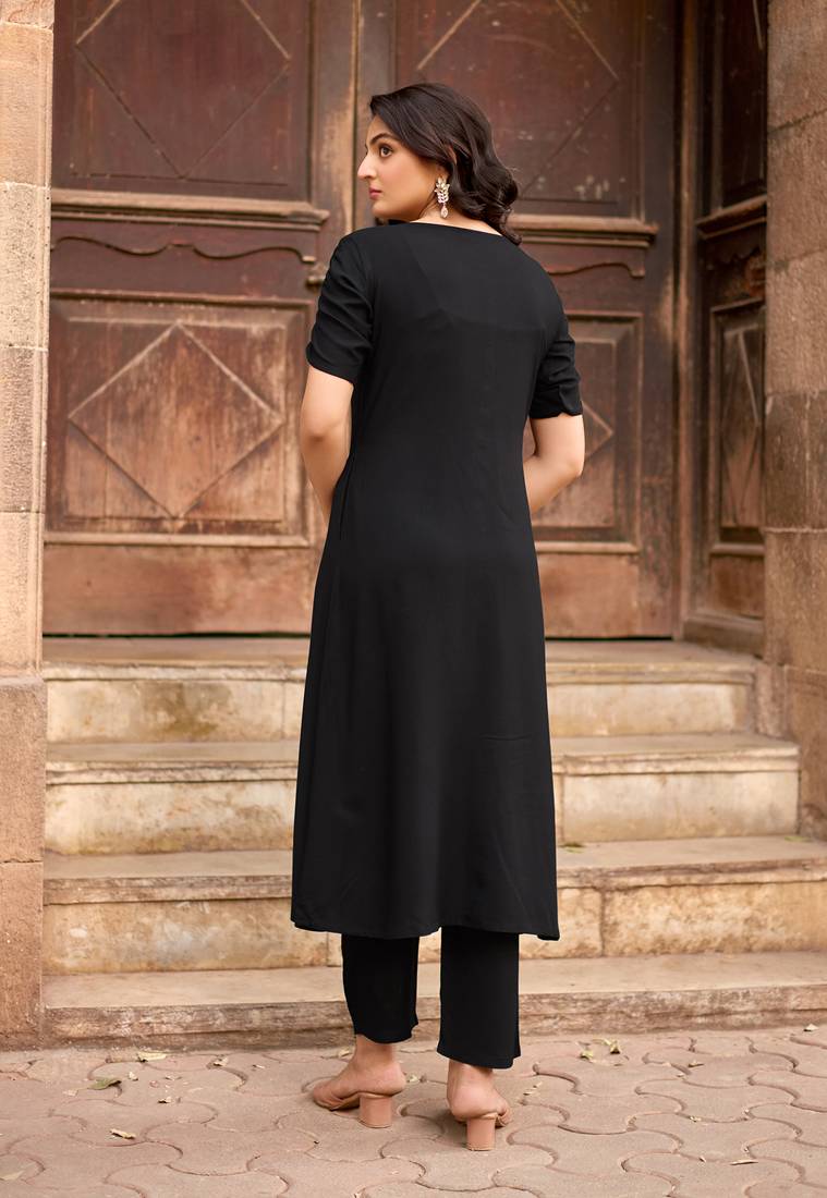 Women Ethnic Motifs Printed  Kurta with Trouser