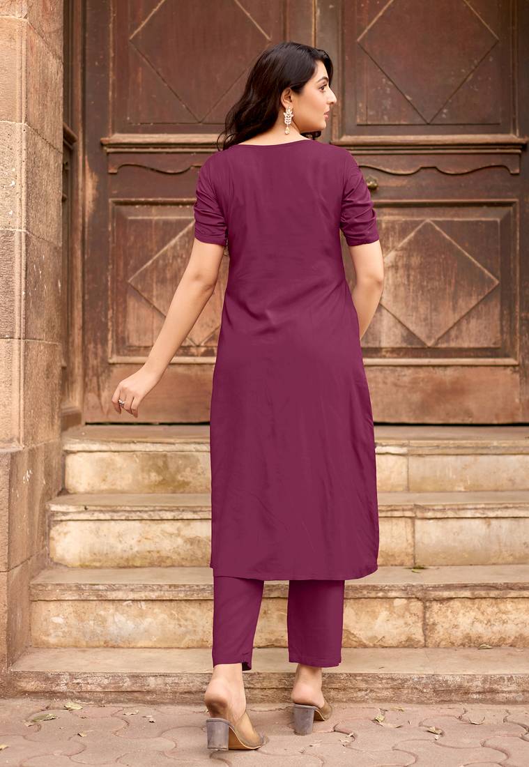 Women Ethnic Motifs Printed  Kurta with Trouser