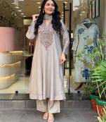 Women’s muslin cotton mirror embroidered grey anarkali kurta pant set with printed dupatta