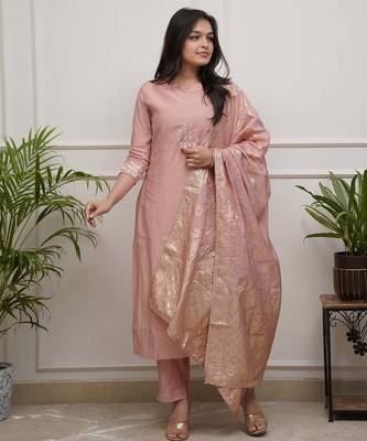  chanderi silk embroidered peach kurta pant set with jacquard dupatta 1