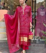 Women’s viscose silk bandhani printed pink kurta pant set with chanderi dupatta