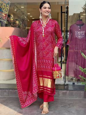 Women   s viscose silk bandhani printed pink kurta pant set with chanderi dupatta 3