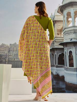 Women   s muslin silk floral embroidered mehendi kurta pant set with chanderi dupatta 2