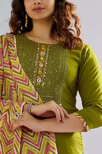  muslin silk floral embroidered mehendi kurta pant set with chanderi dupatta