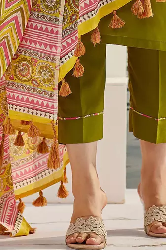  muslin silk floral embroidered mehendi kurta pant set with chanderi dupatta