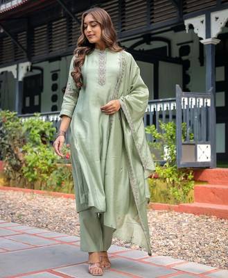 Women   s muslin silk floral embroidered pista kurta pant set with chanderi dupatta 4