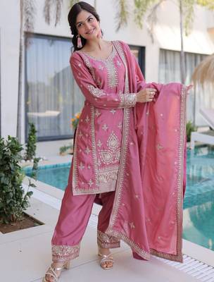 Mesmerizing Pink Embroidered Silk Function Wear Salwar Kameez 3