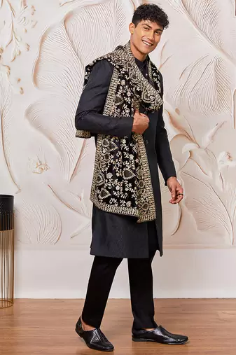black kalka jacquard sherwani set with viscose pyjama & embroidered velvet dupatta | wedding party wear