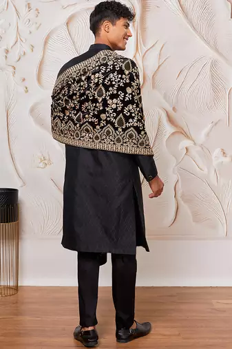 black kalka jacquard sherwani set with viscose pyjama & embroidered velvet dupatta | wedding party wear